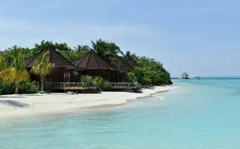 Komandoo Island Resort & Spa - 22