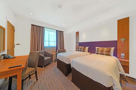 Premier Inn Dubai Investments Park - 19