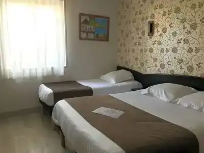 Hôtel Le Bayeux - 46