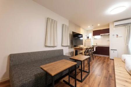 e-stay namba - 102