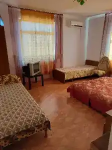Приморский - 10