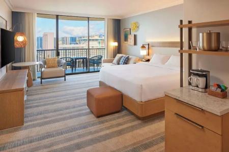 Hilton Hawaiian Village Waikiki Beach Resort - 323