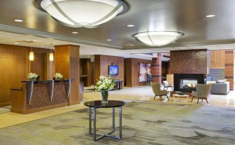 Courtyard by Marriott Boston Logan Airport - 1