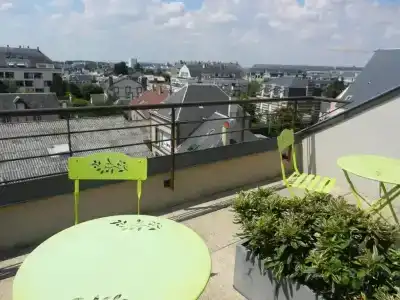 l'hÔTel De - 10
