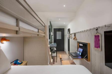 MOXY NYC Times Square - 9
