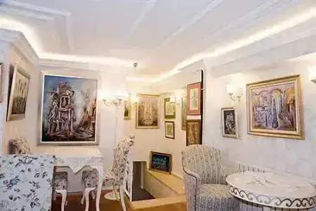 Romantic Mansion - 12