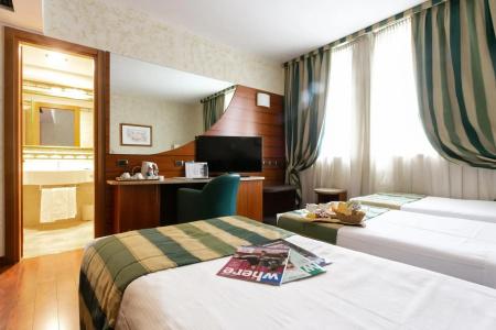 Mirage Sure Hotel Collection by Best Western - 11