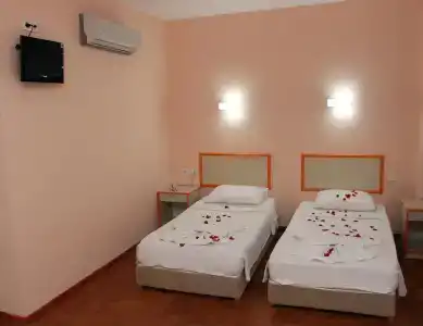 Idyros Otel - 2