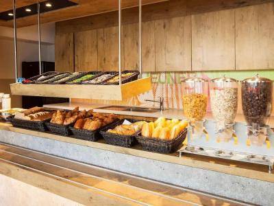 Ibis Budget Montpellier Centre Millenaire - - 14