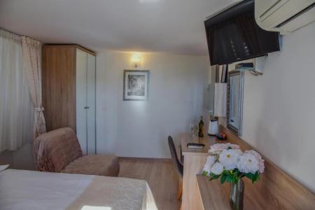 Kastel 1700 Boutique - 36