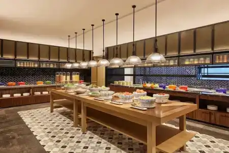 Four Points by Sheraton, Erhai - 9