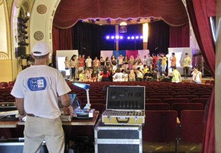 Ymca Three Arches - 23