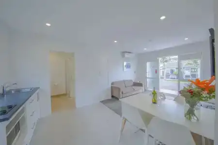 Sylvia Park - 51