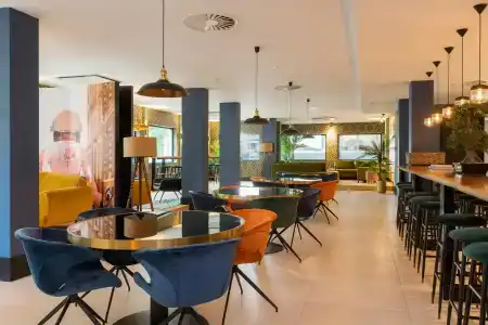The James Rotterdam - 38
