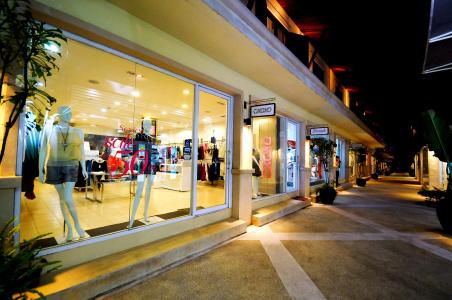Iyara Beach and Plaza - 22