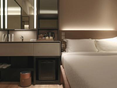 Porcelain By Jl Asia (Sg Clean) - 74