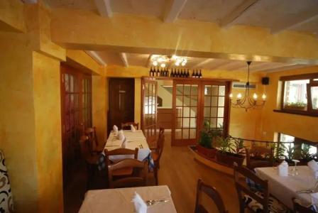Town House - 17