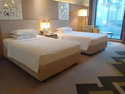 Courtyard by Marriott - 2