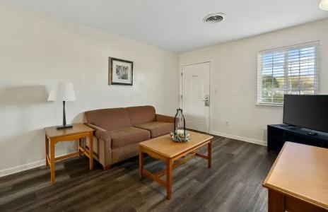 Affordable Suites - 29