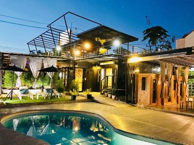 1715 House & Caff Resort, Phuket - 11