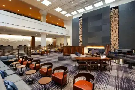 Hyatt Regency - 20