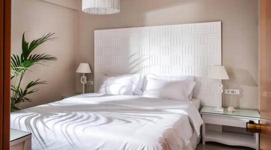 Notos Heights & Suites - 146