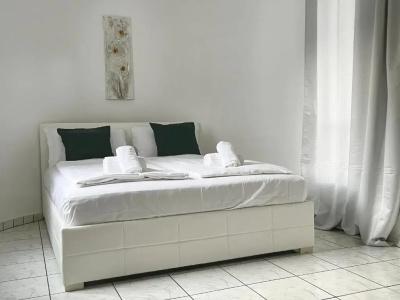 Lugano Center GuestHouse - 44