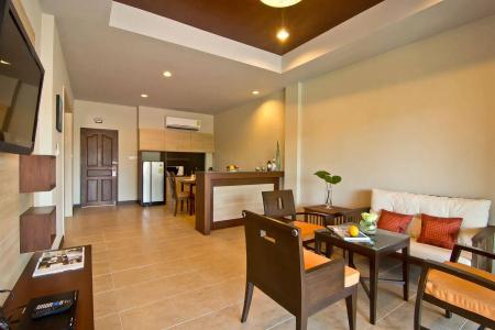 Rose Bay Resort - 35