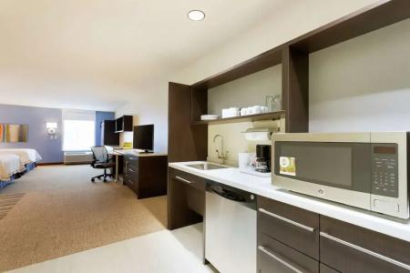 Home2 Suites by Hilton - 33