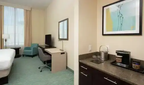 DoubleTree by Hilton Miami Doral - 28