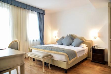 Lake Front Brenzone - 4