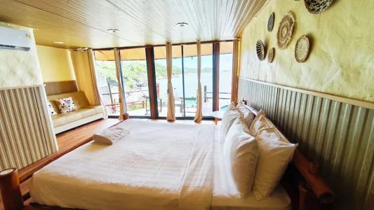 Paree Hut - 69