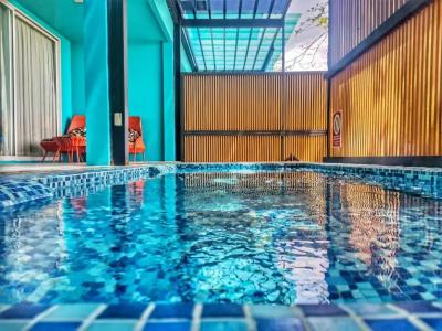 Beach Walk Boutique Resort - 212
