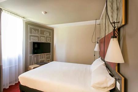 ibis Avignon Sud - 65