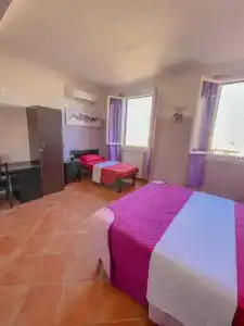 Emerald Palace Hostel - 65