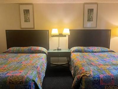 Columbus Motor Inn - 38
