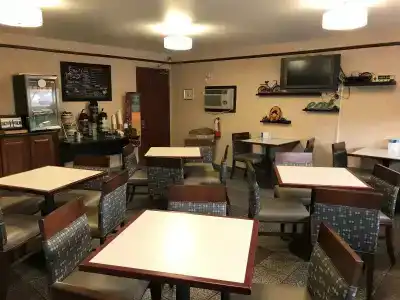 Quality Inn - 22