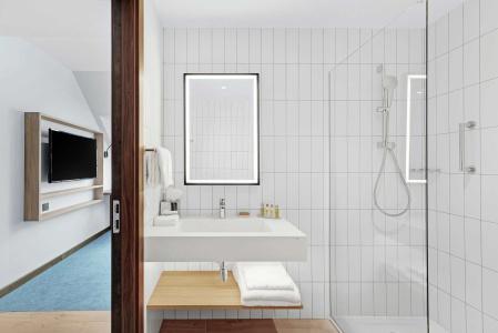 Hilton Garden Inn Riga Old Town - 12