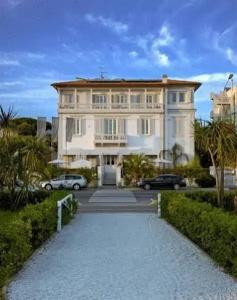 Villa Grey - 16