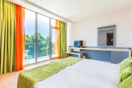 Sol Marina Palace - 72