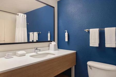 Country Inn & Suites by Radisson Near Universal - 8