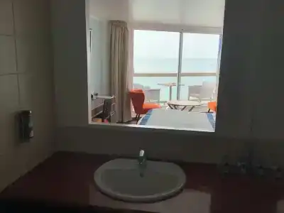 La Petite Rade Hôtel - 4