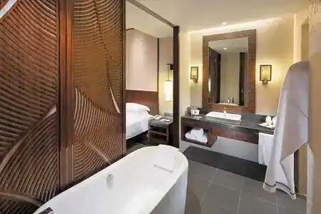 Hilton Sanya Yalong Bay Resort & Spa - 37