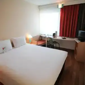 ibis Düsseldorf Hauptbahnhof - 26