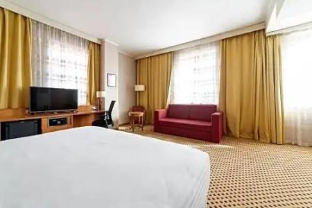 Courtyard by Marriott Pilsen - 88