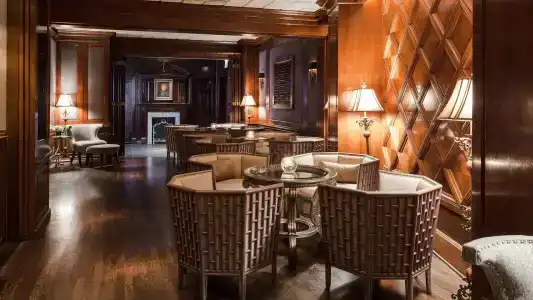 The Whitehall - 12