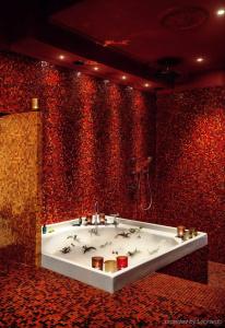 Dorsia & Restaurant - 10