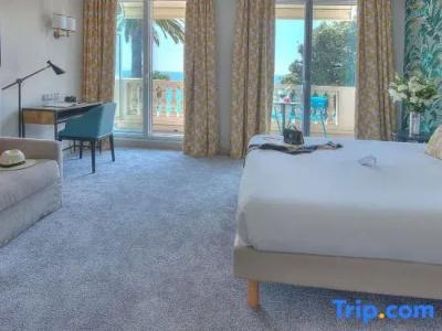 Mercure Nice Marché Aux Fleurs - 74