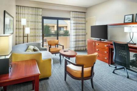 Courtyard By Marriott Baton Rouge Acadian Centre/Lsu Area - 48