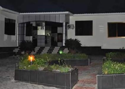 Lesa Garden - 0